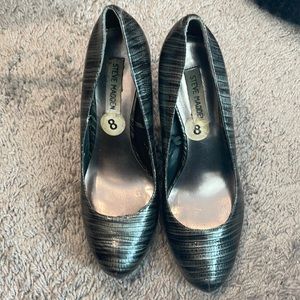 Steve Madden black and gray heels. Size 8.